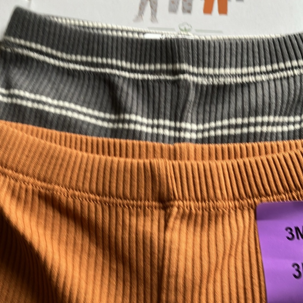 4 piece pant set.Size 3 Months.